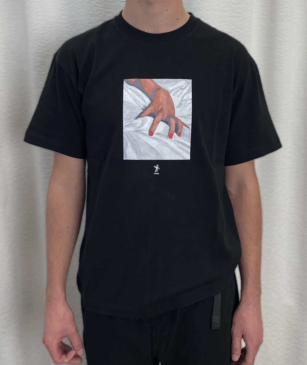 Sexy Hand Tee Black