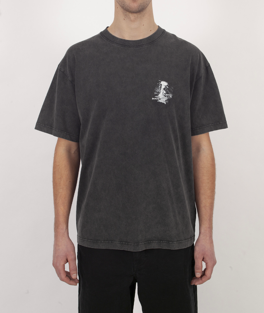 Waterfall tee Washed Black