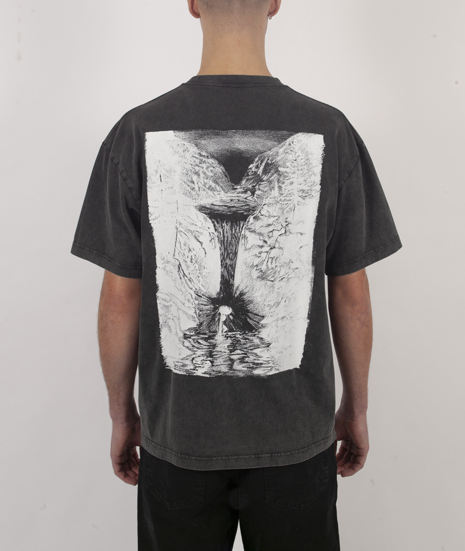 Waterfall tee Washed Black