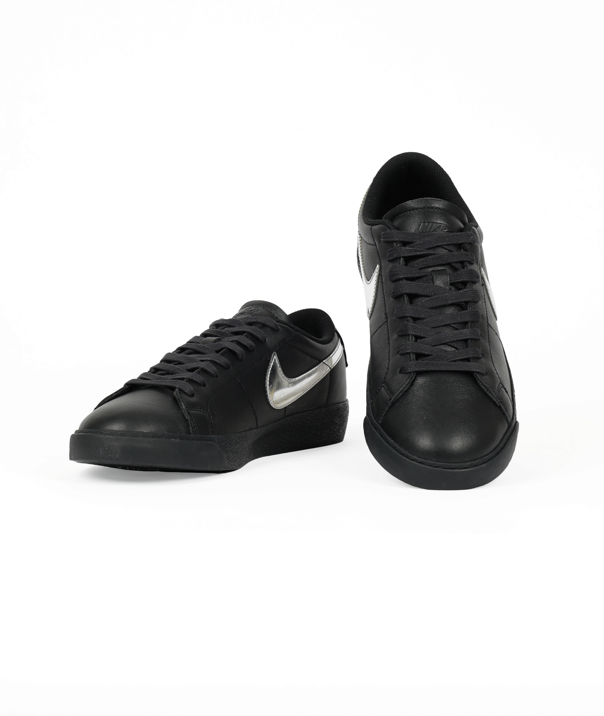 新品未使用 Nike sb Blazer Low dancer DANCER Nike SB QS Blazer Low Black/Mirror